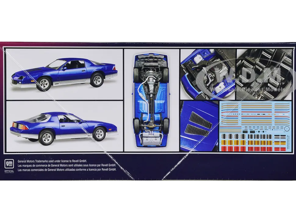 Level 4 Model Kit 1985 Chevrolet Camaro Z/28 1/24 Scale Model Revell 14540