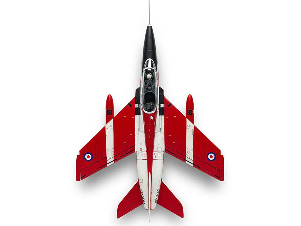 Level 2 Model Kit Folland Gnat T.1 Fighter Aircraft with 2 Scheme Options 1/48 Plastic Model Kit by Airfix