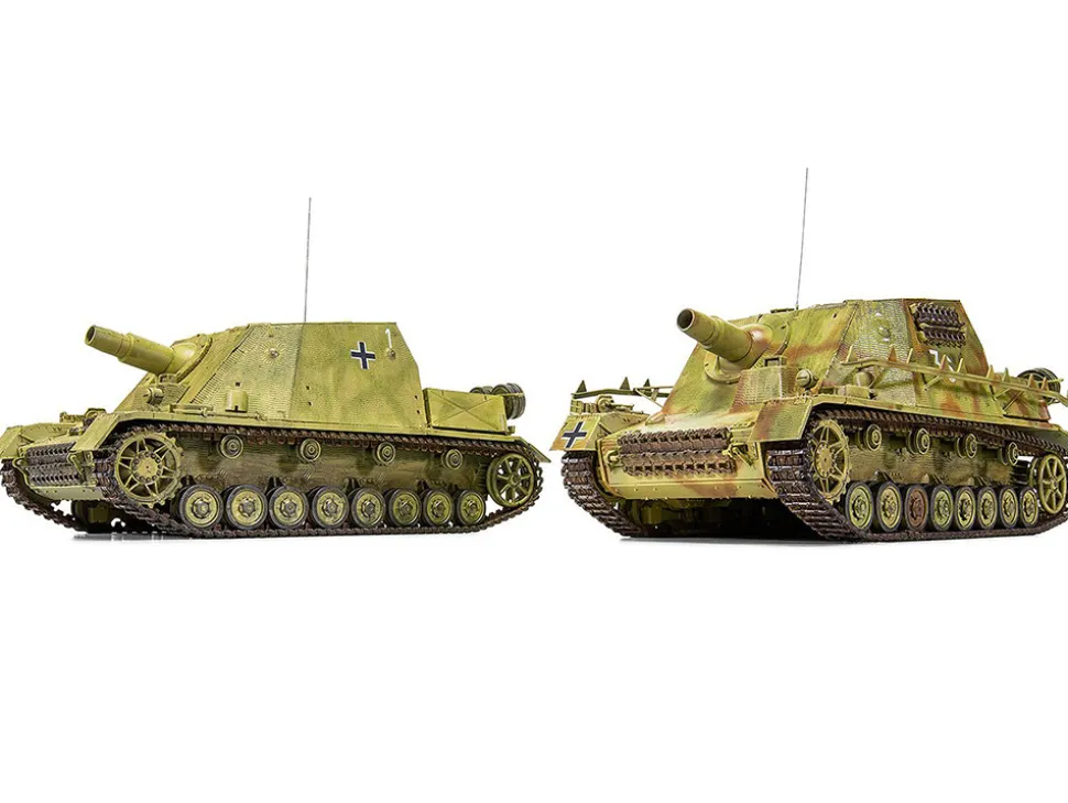 Level 3 Model Kit Sturmpanzer IV Brummbar "Mid Version" Tank with 2 Scheme Options 1/35 Plastic Model Kit by Airfix