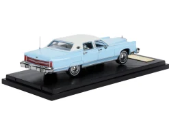 1979 Lincoln Continental Town Car Wedgewood Blue with White Top and White Interior 1/64 Diecast Model Car by Sun Star