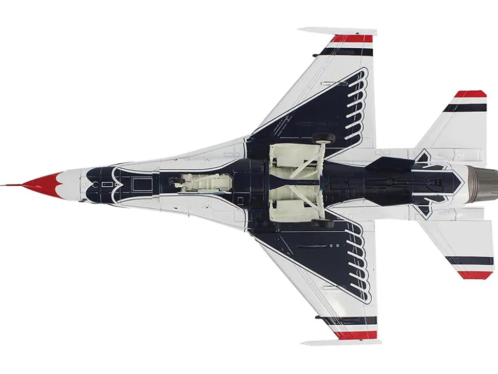 Lockheed F-16D Fighting Falcon Fighter Aircraft "No.7, Thunderbirds, Nellis Air Force Base" (2017) United States Air Force "Air Power Series" 1/72 Diecast Model by Hobby Master