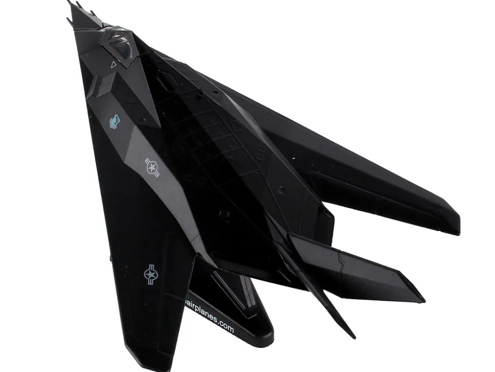 Lockheed F 117 Nighthawk Stealth Aircraft United States Air Force 1/150 Diecast Model Airplane Postage Stamp PS5386