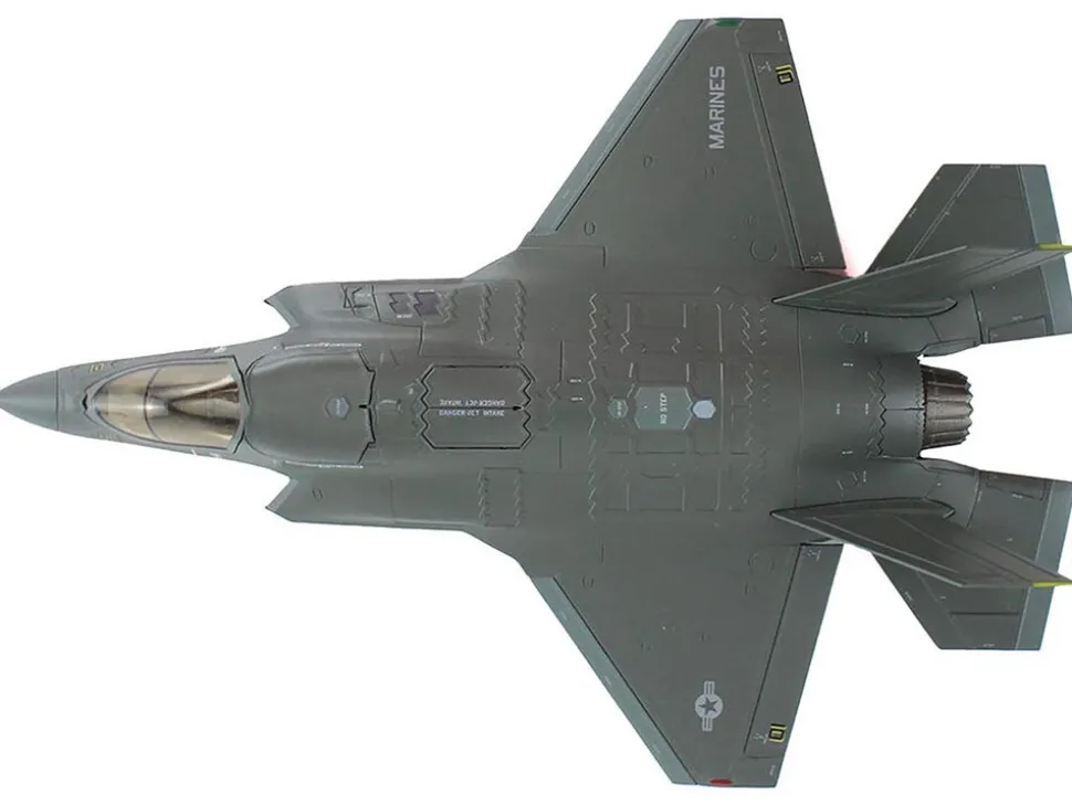 Lockheed Martin F-35B Lightning II Aircraft (Beast Mode) "Black Death, VMFA-542, MCAS Cherry Point" (2023) United States Marine Corps "Air Power Series" 1/72 Diecast Model by Hobby Master