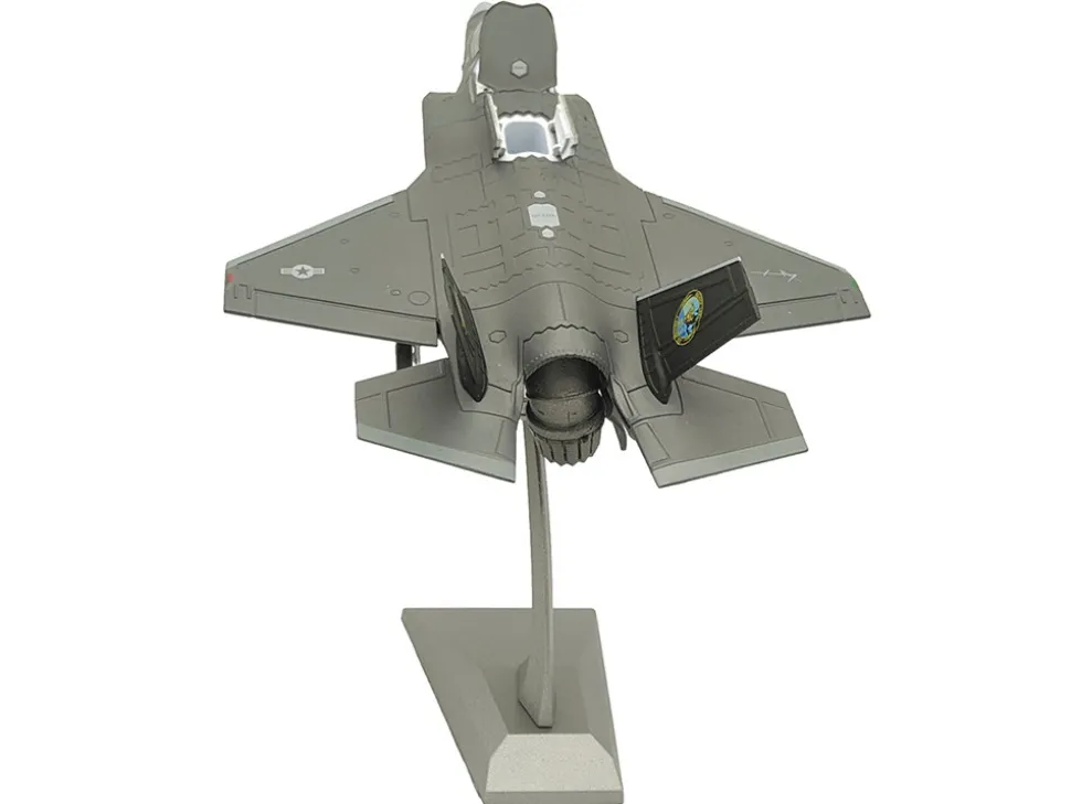 Lockheed Martin F-35B (STOVL) Lightning II Aircraft "BF-01 Prototype, Air Test an Evaluation Squadron 23 (VX-23) Salty Dogs" (2009) United States Navy 1/72 Diecast Model Airplane