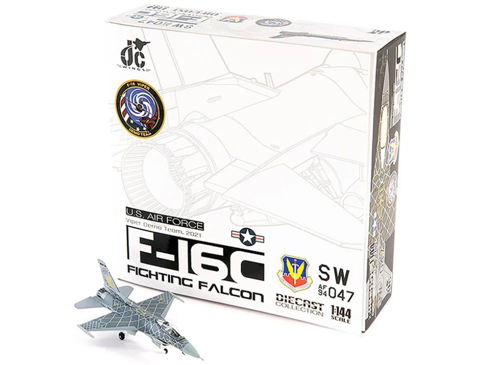 Lockheed Martin F 16C Fighting Falcon Fighter Aircraft Viper Demo Team 2021 United States Air Force 1/144 Diecast Model JC Wings JCW-144-F16-005