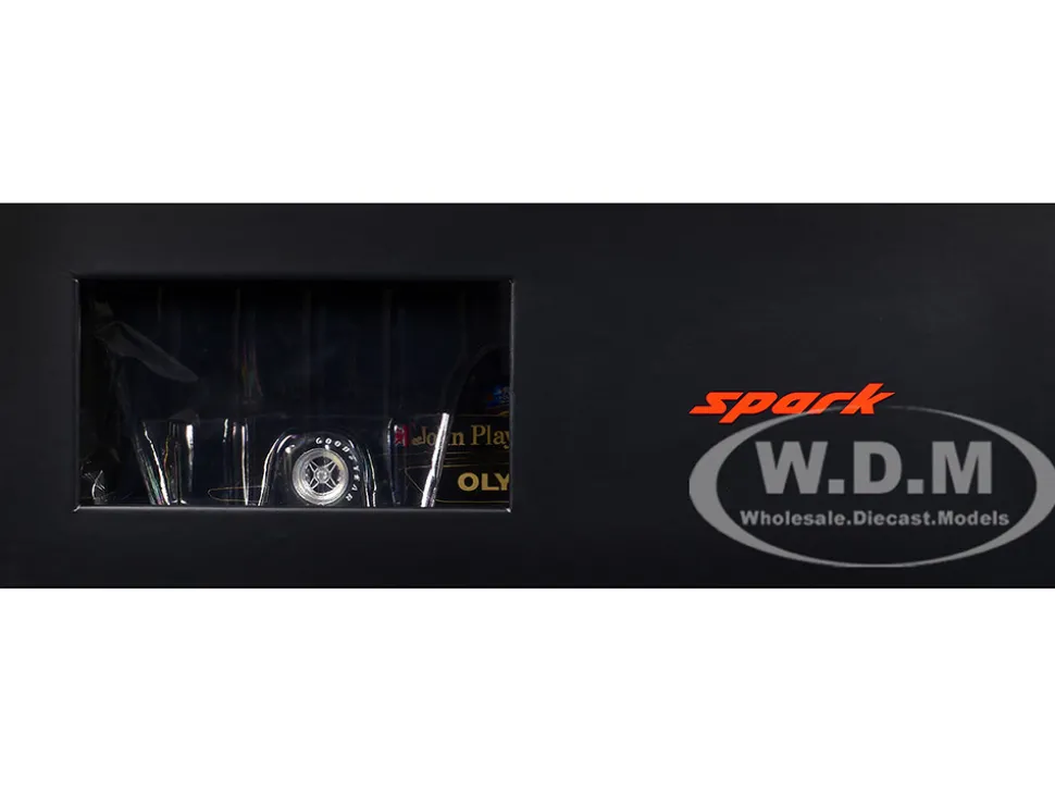 Lotus 79 #6 Ronnie Peterson "John Player Team Lotus" Winner Formula One F1 "Austrian GP" (1978) with Acrylic Display Case 1/18 Model Car by Spark