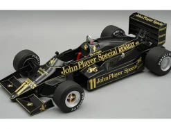 Lotus 94T #11 Elio de Angelis