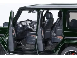 2019 Mercedes-Benz AMG G63 Emerald Green Metallic 1/18 Model Car by Autoart
