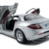 Mercedes Mclaren SLR Silver 1/24 Diecast Model Car Motormax 73306
