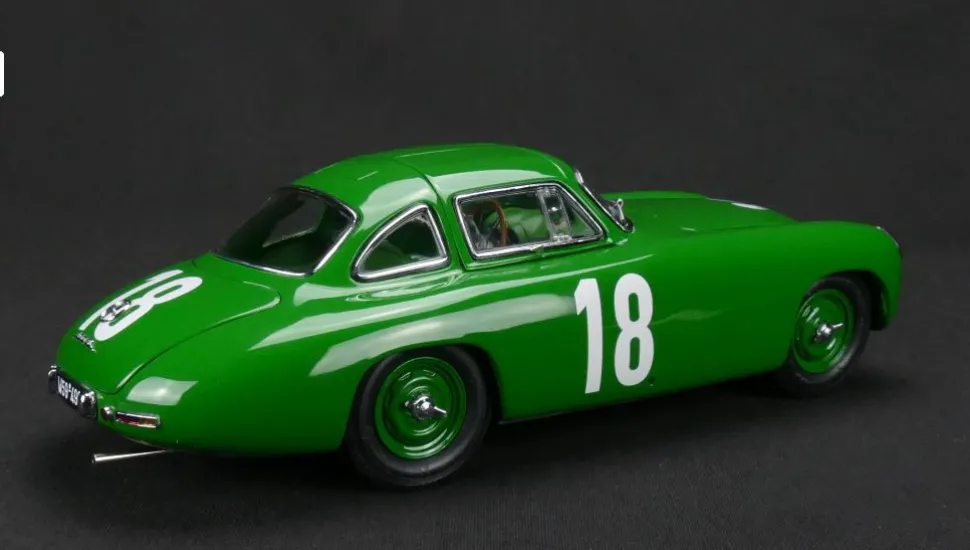 1952 Mercedes 300 SL Great Price of Bern GP #18 Karl Kling 1/18 Diecast Model Car CMC M-158