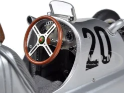 Mercedes W25 #20 1934 Eifelrennen #20 M.V.Brauchitsch Limited to 2000pc 1/18 Diecast Model Car CMC 103