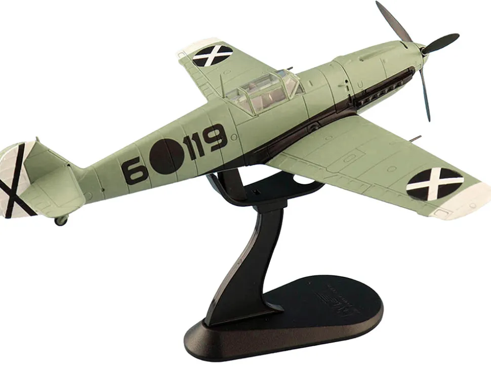 Messerschmitt BF 109E 3 Fighter Aircraft Hauptmann Siebelt Reents Spanish Civil War 1939 Air Power Series 1/48 Diecast Model Hobby Master HA8718