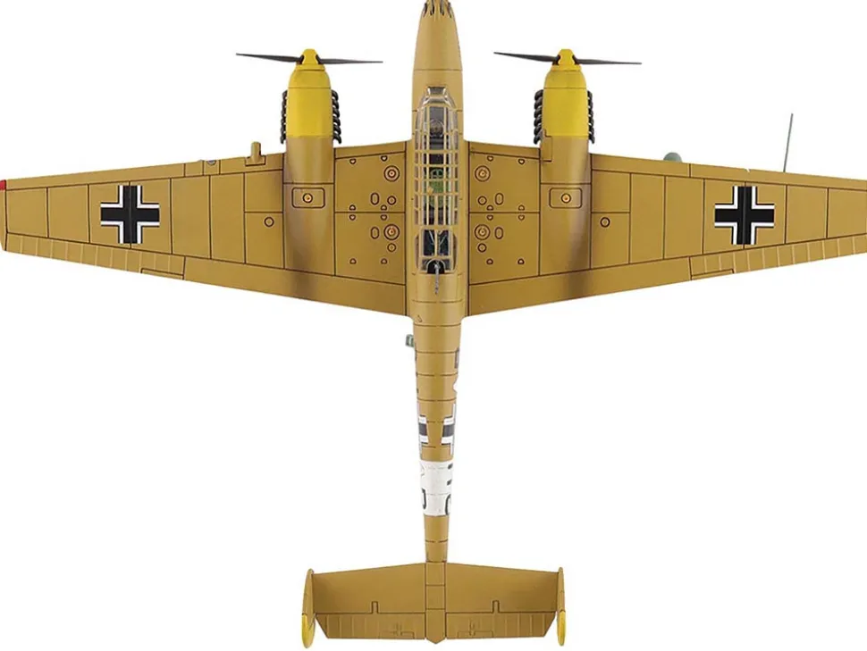 Messerschmitt BF 110E-2 Trop Fighter Aircraft "3U+AR, 7./ZG26, Italy" (1941) German Luftwaffe "Air Power Series" 1/72 Diecast Model by Hobby Master