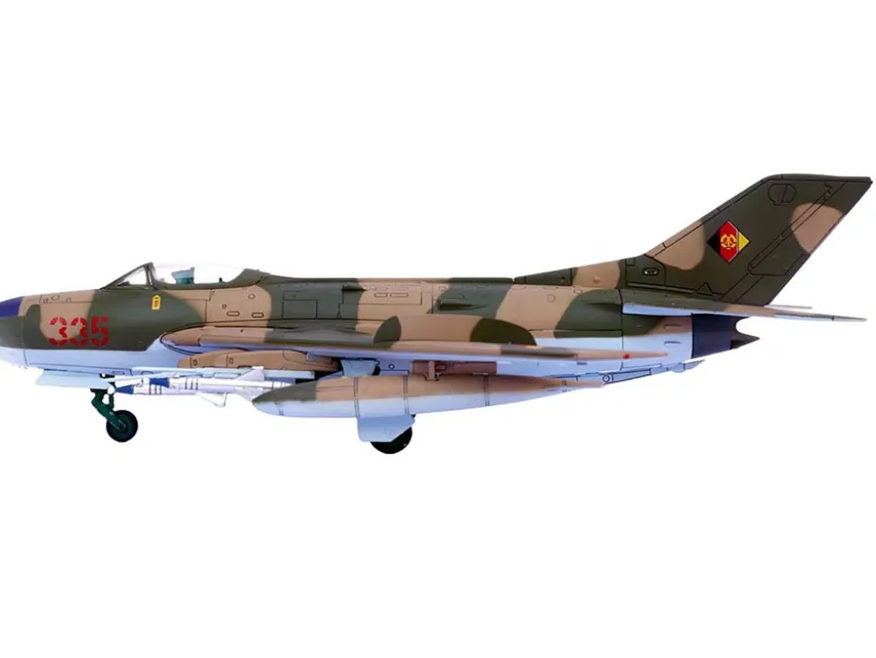 Mikoyan-Gurevich MiG-19PM Farmer-E Fighter Aircraft "Red 335" East German Air Force 1/72 Diecast Model by Panzerkampf