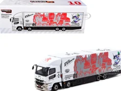Mitsubishi Fuso Super Great Truck with Transporter