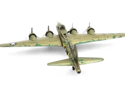 Model Kit Boeing B-17 Flying Fortress Bomber Aircraft 