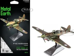 Model Kit Curtiss P-40 Warhawk Fighter-Bomber Aircraft