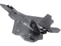 Model Kit Lockheed Martin F-22 Raptor Stealth Aircraft