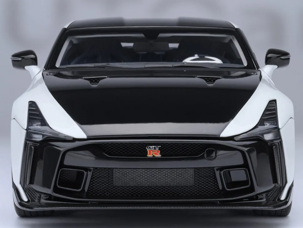 Nissan GT-R50 By ItalDesign Black and White Metallic 1/18 Model Car by Autoart