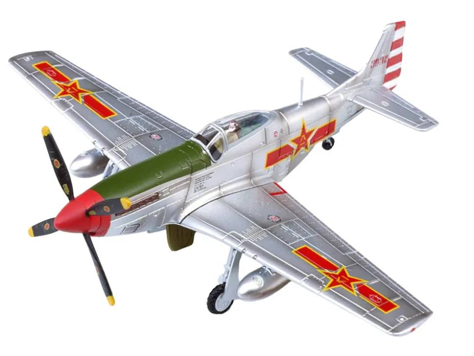 North American P-51K Mustang Aircraft "Captured from Chinese Nationalist Forces, Chinese People's Revolution Military Museum" (1949) People's Liberation Army Air Force 1/72 Diecast Model Airplane by Legion