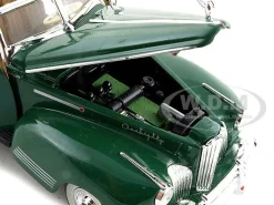 1941 Packard Darrin One Eighty Green 1/32 Diecast Car Model Signature Models 32398