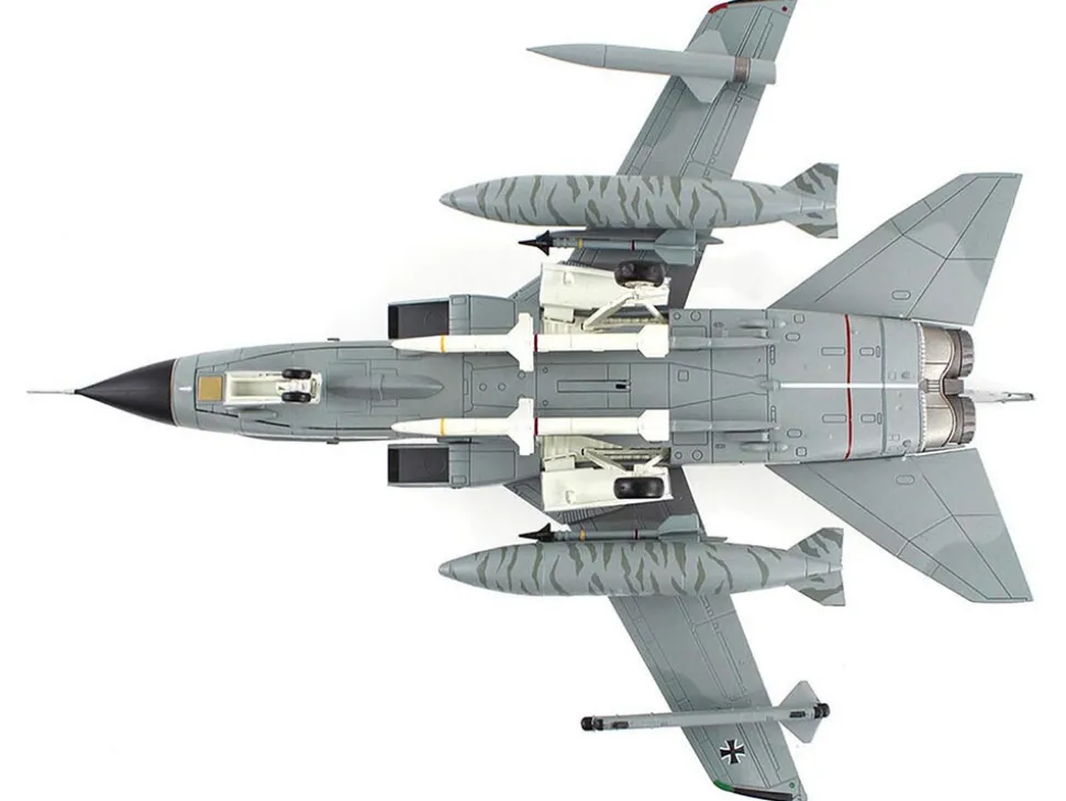 Panavia Tornado ECR Fighter-Bomber Aircraft "46+54, Tactical Air Wing 51, Schleswig-Jagel Air Base, Germany" (2017) German Luftwaffe "Air Power Series" 1/72 Diecast Model by Hobby Master