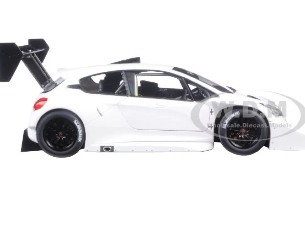 2013 Peugeot 208 T16 Pikes Peak Race Car Plain White Version 1/18 Model Car Autoart 81355