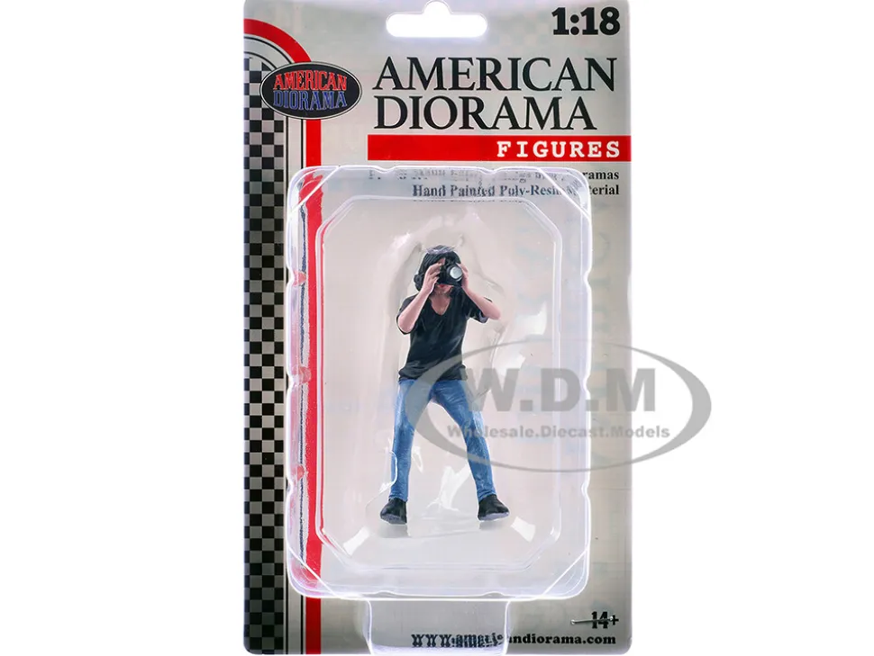 Photographers Figure #4 for 1/18 Scale Models by American Diorama