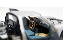 Porsche 904 Carrera GTS #86 Antonio Pucci - Colin Davis Winner