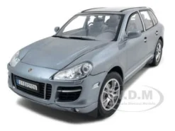 2008 Porsche Cayenne Turbo Silver 1/18 Diecast Model Car Motormax 73179