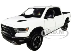 2019 RAM 1500 Rebel Crew Cab Pickup Truck White 1/24 Diecast Model Car Motormax 79358