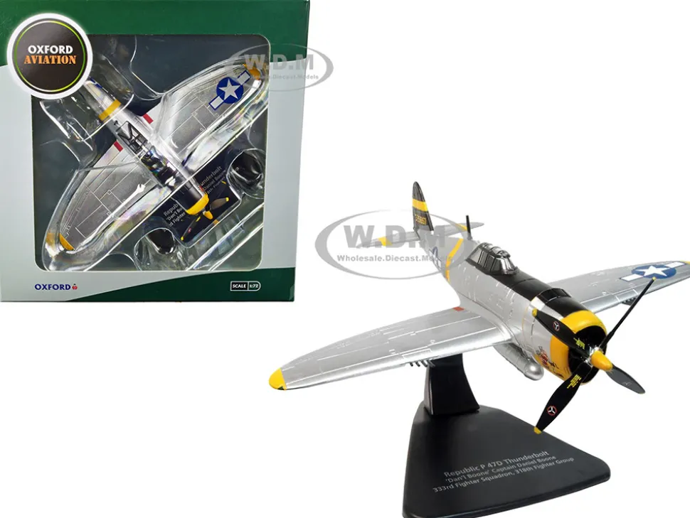 Republic P 47D Thunderbolt Fighter Plane USAAF Captain Daniel Boone 333rd Fighter Squadron 318th Fighter Group Oxford Aviation Series 1/72 Diecast Model Airplane Oxford Diecast AC117