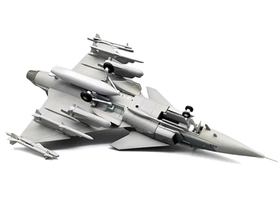 Saab JAS 39A Gripen Fighter Aircraft "131, F 7 Wing, Cat’s Paw Livery, Satenas Air Base" (2006) Swedish Air Force 1/72 Diecast Model Airplane by Aviation 72