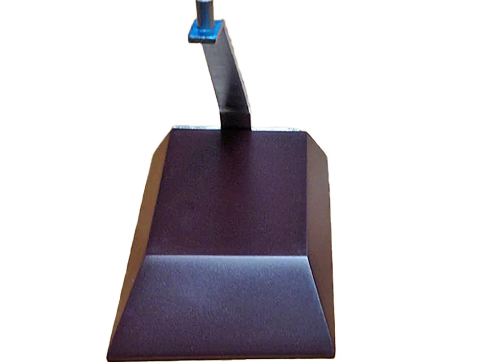 Simulated Wood Display Stand Medium Size for 1/200 Scale Models GeminiJets G2STD357