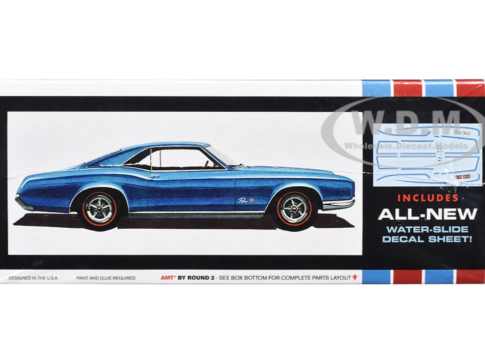 Skill 2 Model Kit 1966 Buick Riviera GS 1/25 Scale Model by AMT