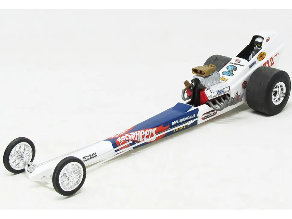 Skill 2 Model Kit Don the Snake Prudhomme's "AA" Fuel Front Engine Rail Dragster 1/24 Scale Model by Atlantis
