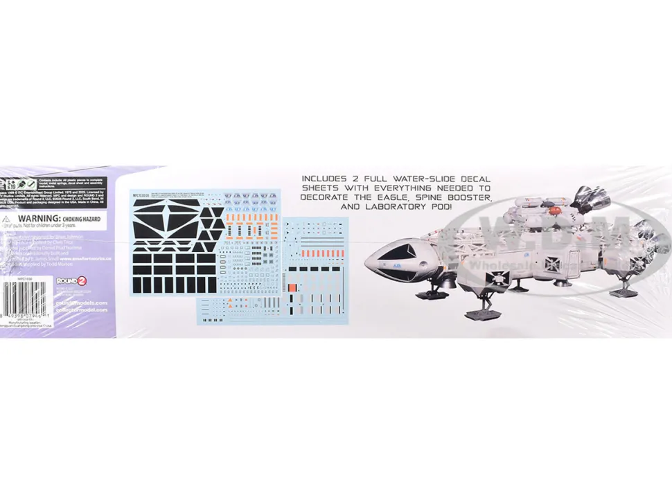 Skill 2 Model Kit Eagle Transporter Metamorph Edition "Space: 1999" (1975-1977) TV Series 1/48 Scale Model by MPC