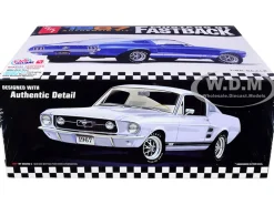 Skill 2 Model Kit 1967 Ford Mustang GT Fastback 1/25 Scale Model AMT AMT1241