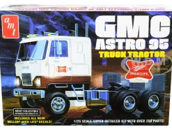 Skill 3 Model Kit GMC Astro 95 Truck Tractor Miller 1/25 Scale Model AMT AMT1230
