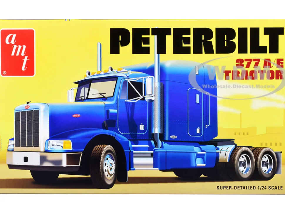Skill 3 Model Kit Peterbilt 377 A E Truck Tractor 1/24 Scale Model AMT AMT1337