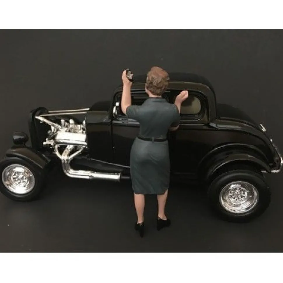 50's Style Figure IV for 1:24 Scale Models American Diorama 38254