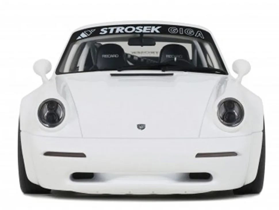 2024 Strosek GIGA (Porsche 911) White 1/18 Model Car by GT Spirit