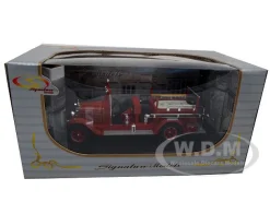1928 Studebaker Fire Engine 1/32 Diecast Model Car Signature Models 32347