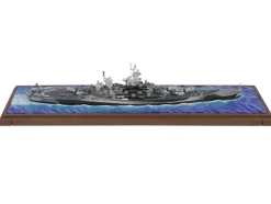 USS Missouri BB 63 Iowa class Battleship Battle of Okinawa 1945 United States Navy Waterline Edition Battleship Series 1/700 Diecast Model Forces of Valor FOV-862031B