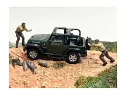 4X4 Mechanics 2 Piece Diecast Figure Set 3 for 1/43 Scale Models American Diorama AD43003