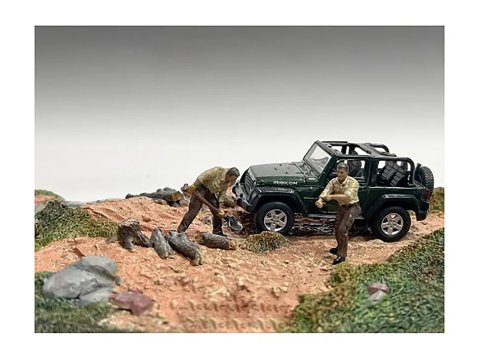 4X4 Mechanics 2 Piece Diecast Figure Set 2 for 1/43 Scale Models American Diorama AD43002