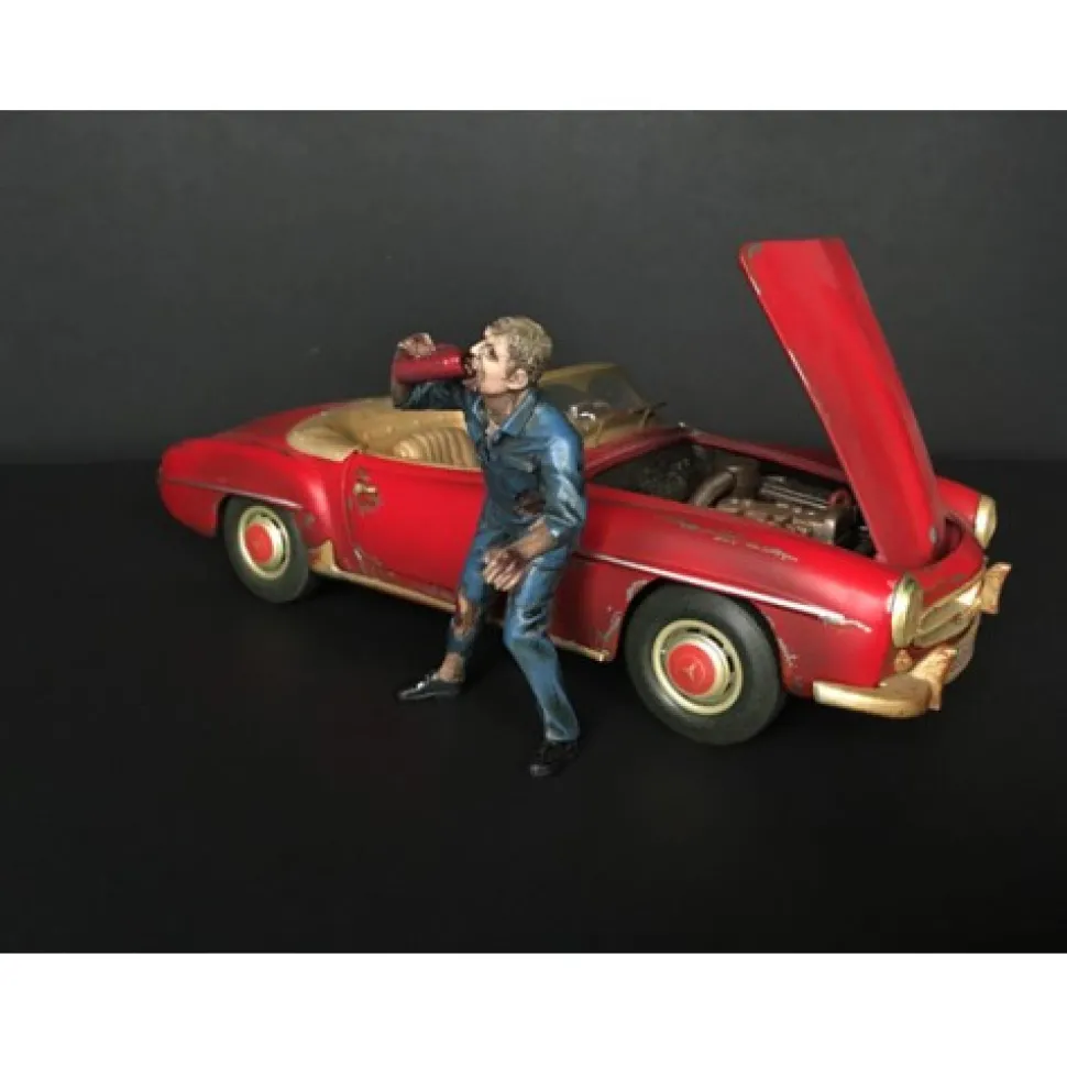Zombie Mechanic Figurine III for 1/24 Scale Models American Diorama 38299